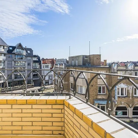 Apartment Panne A Cote